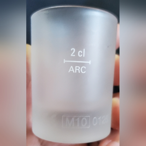 Shot Glasses-6 pk. Frosted . - Picture 2 of 2